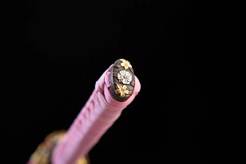 3D peach blossom embossed pommel cap