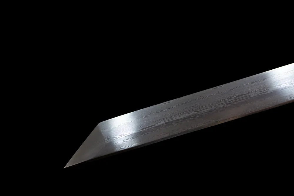 Sharp straight tang dao tip damascus pattern close view