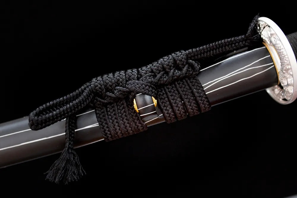 Thick black‑charcoal heavy‑braided sageo cord matte‑black‑alloy fitting macro close‑up