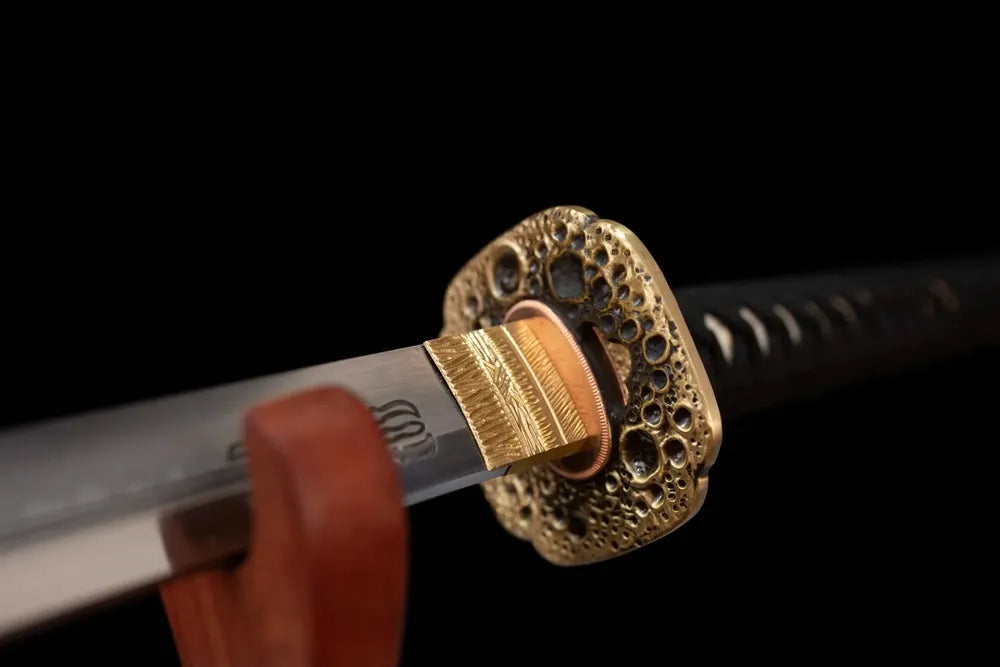 Front open‑work meteor‑asteroid‑orbit‑relief meteor‑grey katana hand‑guard close‑up