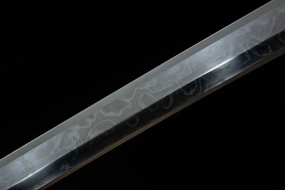 Middle blade detail full scattered nie grain hitatsura multi-stage polished T10 surface
