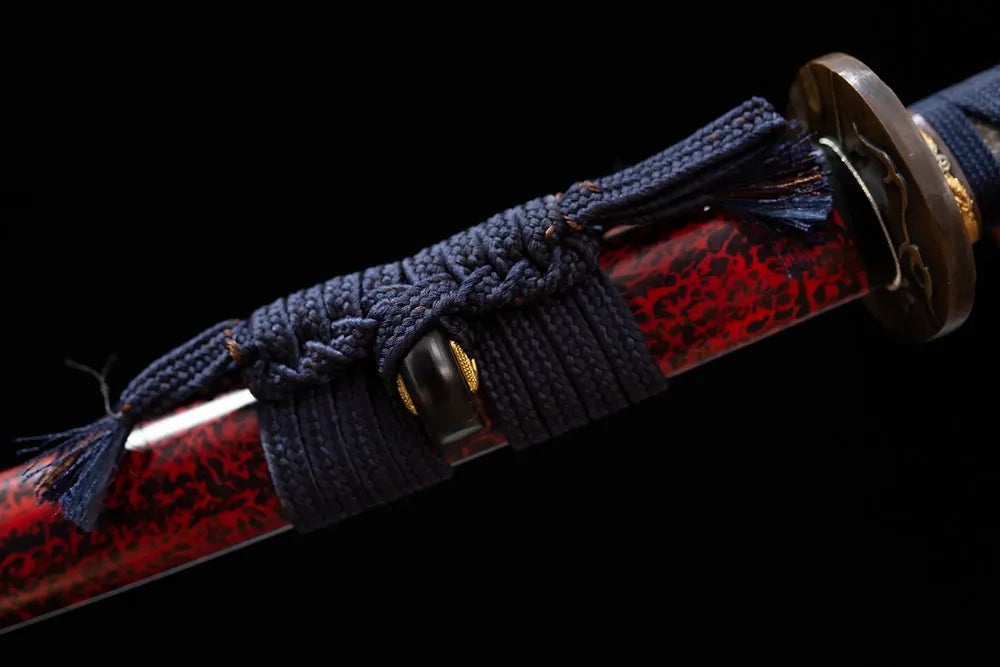 Thick smoky‑gray heavy‑braided sageo cord dark‑silver aged‑alloy fitting macro close‑up