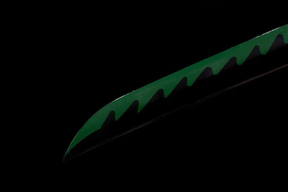 Sharp jagged wind‑style kissaki Sanemi nichirin blade tip close view