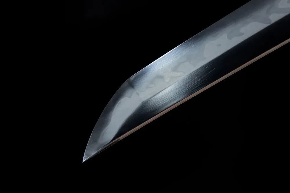 Sharp blade kissaki tip close view