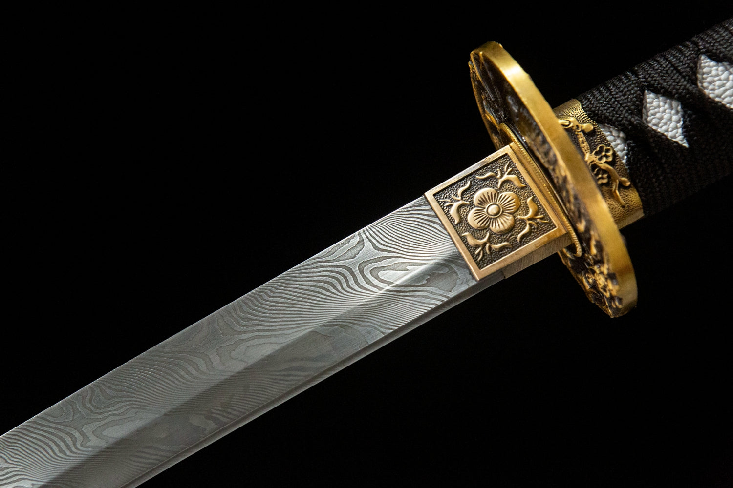 Plum blossom katana