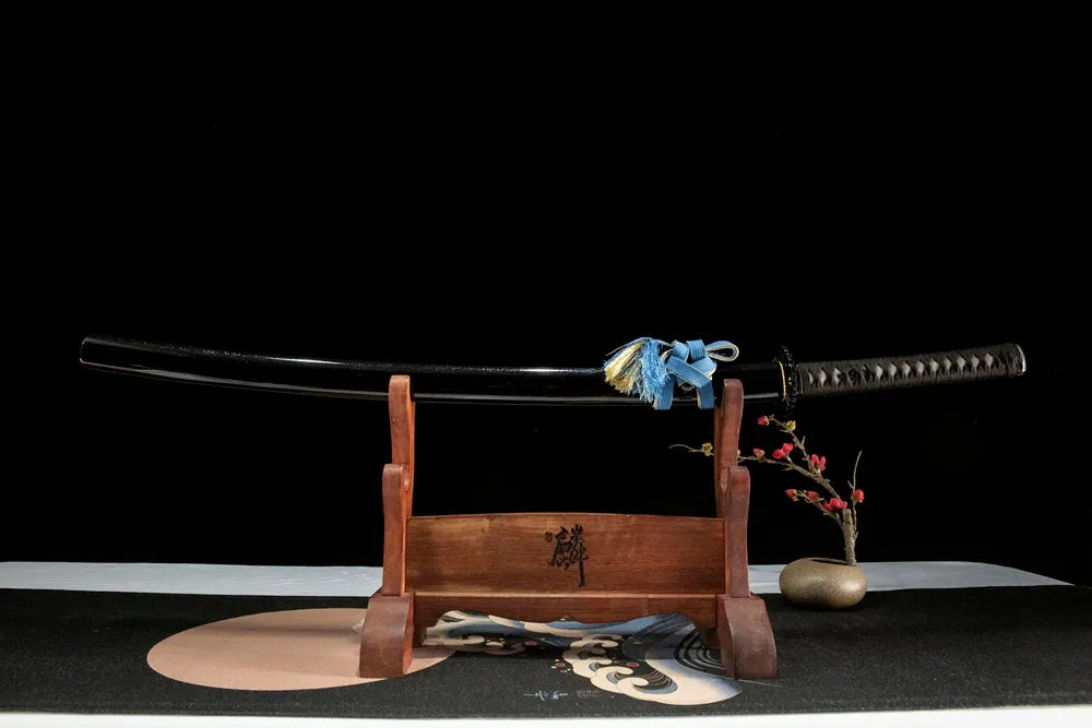Black Edge Katana straight front view, affordable practice samurai sword