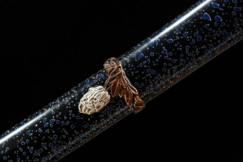 Lion King Tachi saya lower section with copper gilded silver Semekanamono