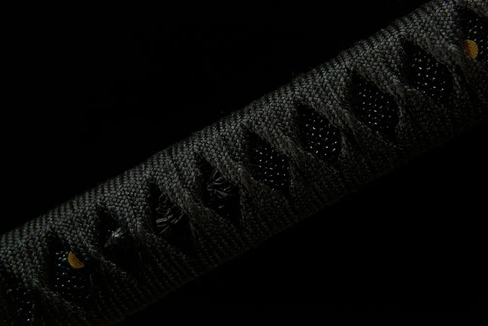 Valiant Phoenix Katana handle front view, real ray skin under wrap