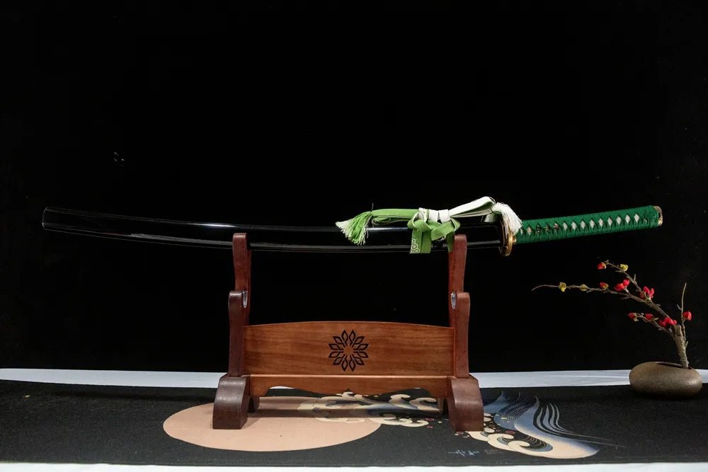 Horizontal front display Simple Shadow disassemblable T10 practice katana