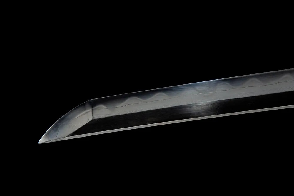 Kissaki tip closeup fully hand polished sharp functional cutting edge