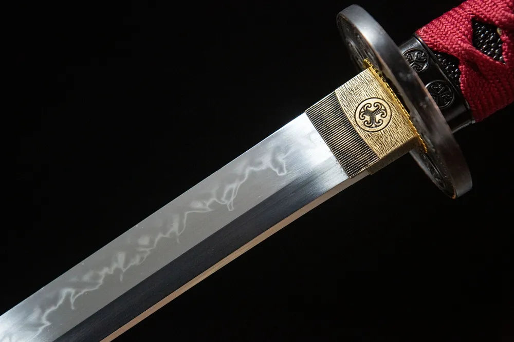 Upper blade closeup Mingyuan Katana, sanbonsugi hamon near alloy engraved habaki smooth taganeha polish
