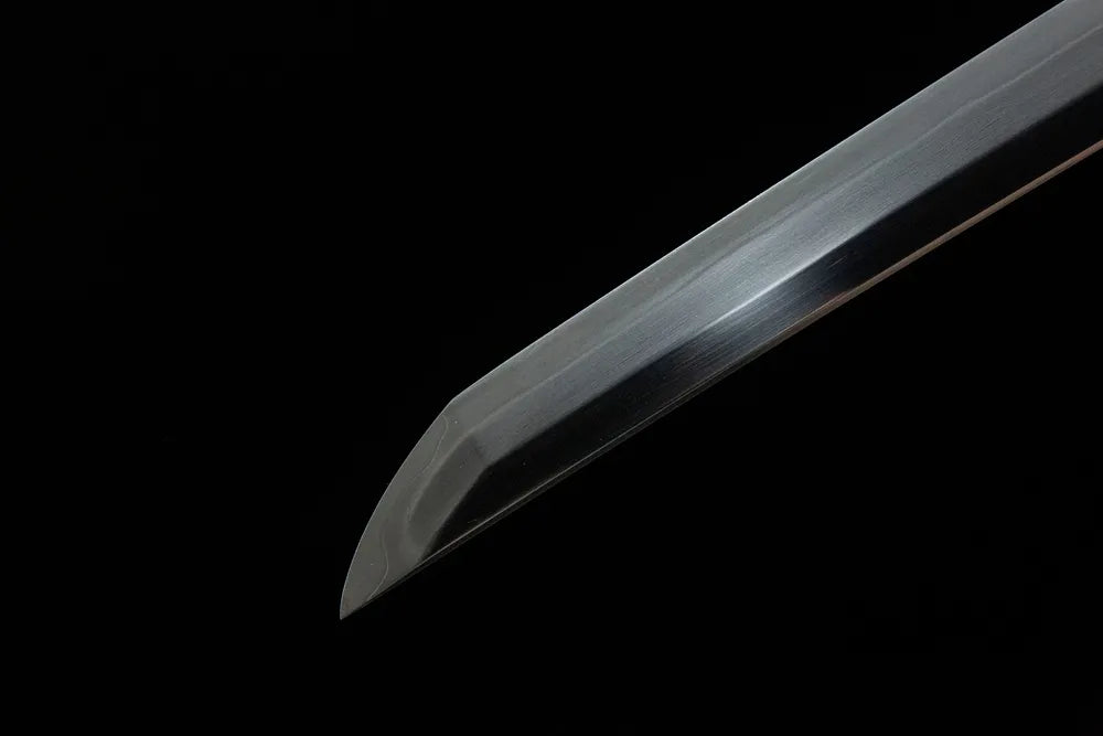 Omaru boshi kissaki closeup Dancing Crane fully polished sharp cutting edge