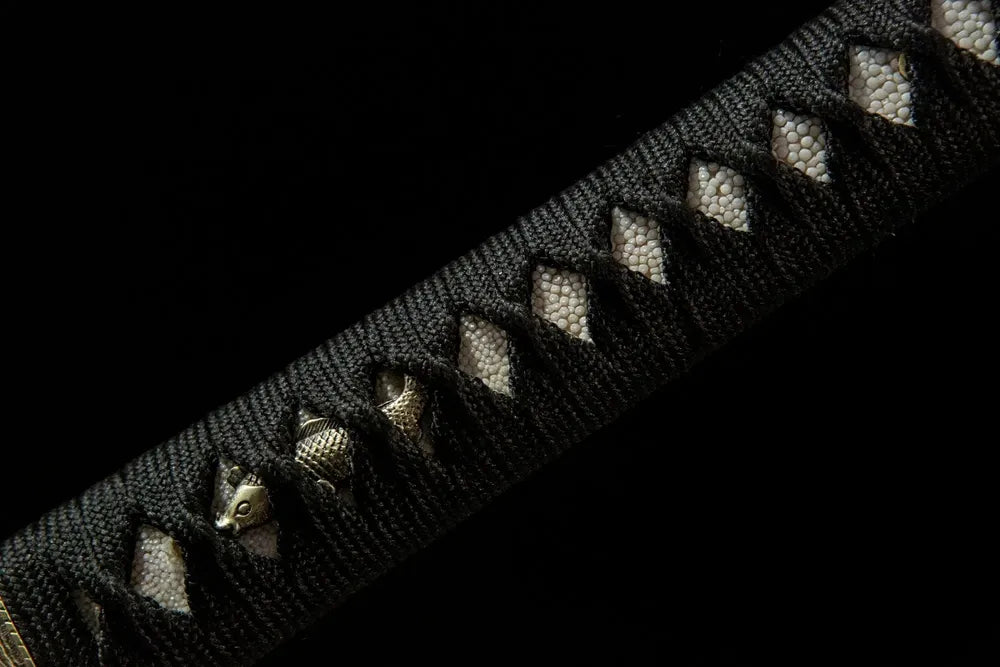 Time Katana handle closeup, Moro-hineri-maki wrap texture