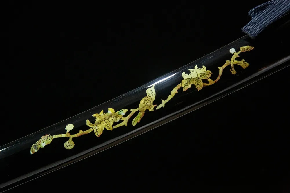 Mid saya detail Hummingbird Wakizashi hand painted golden hummingbird flower branch lacquer solid wood scabbard