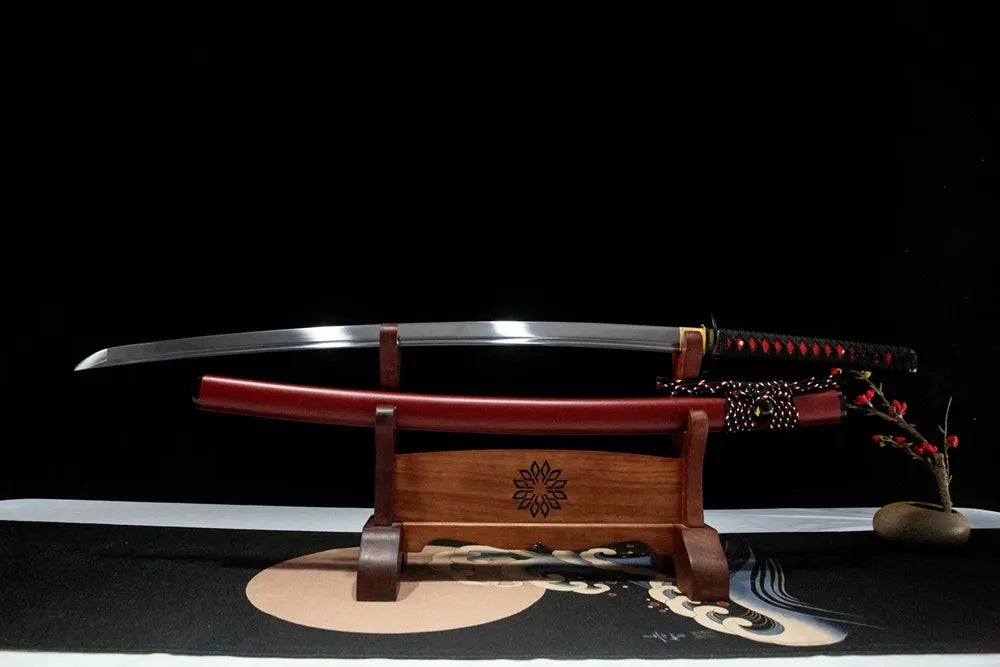 Unsheathed Magic Rabbit horizontal shot plain 1060 water quenched maru-gitae blade