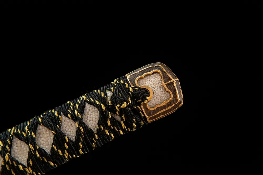 Upper tsuka closeup moro-hineri thick cotton silk wrap texture