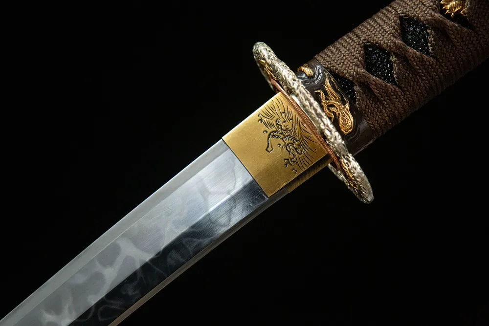 Upper blade closeup Battle Dragon Wakizashi hitatsura scattered cloud hamon solid copper habaki real yokote