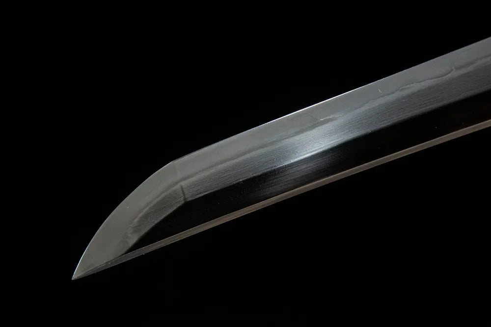Kissaki tip closeup fully hand polished sharp functional cutting edge