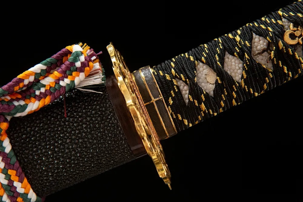 Fuchi collar closeup gold silver plated copper decorative ring