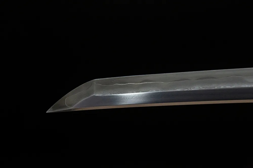 Kissaki closeup 3.5cm tip fully polished sharp compact cutting edge