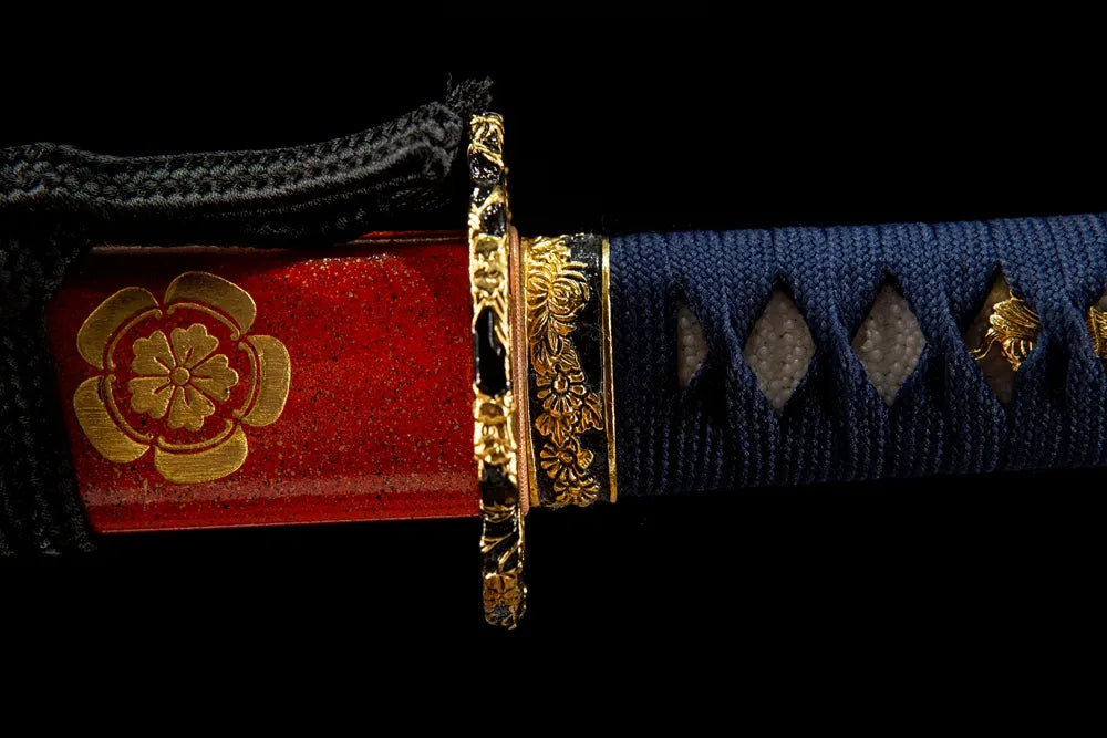 Fuchi collar closeup gold silver plated copper decorative ring