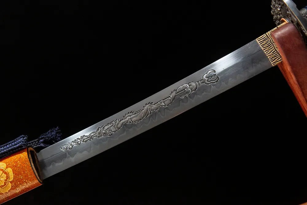 Blade Carving Dragon and Sankoken
