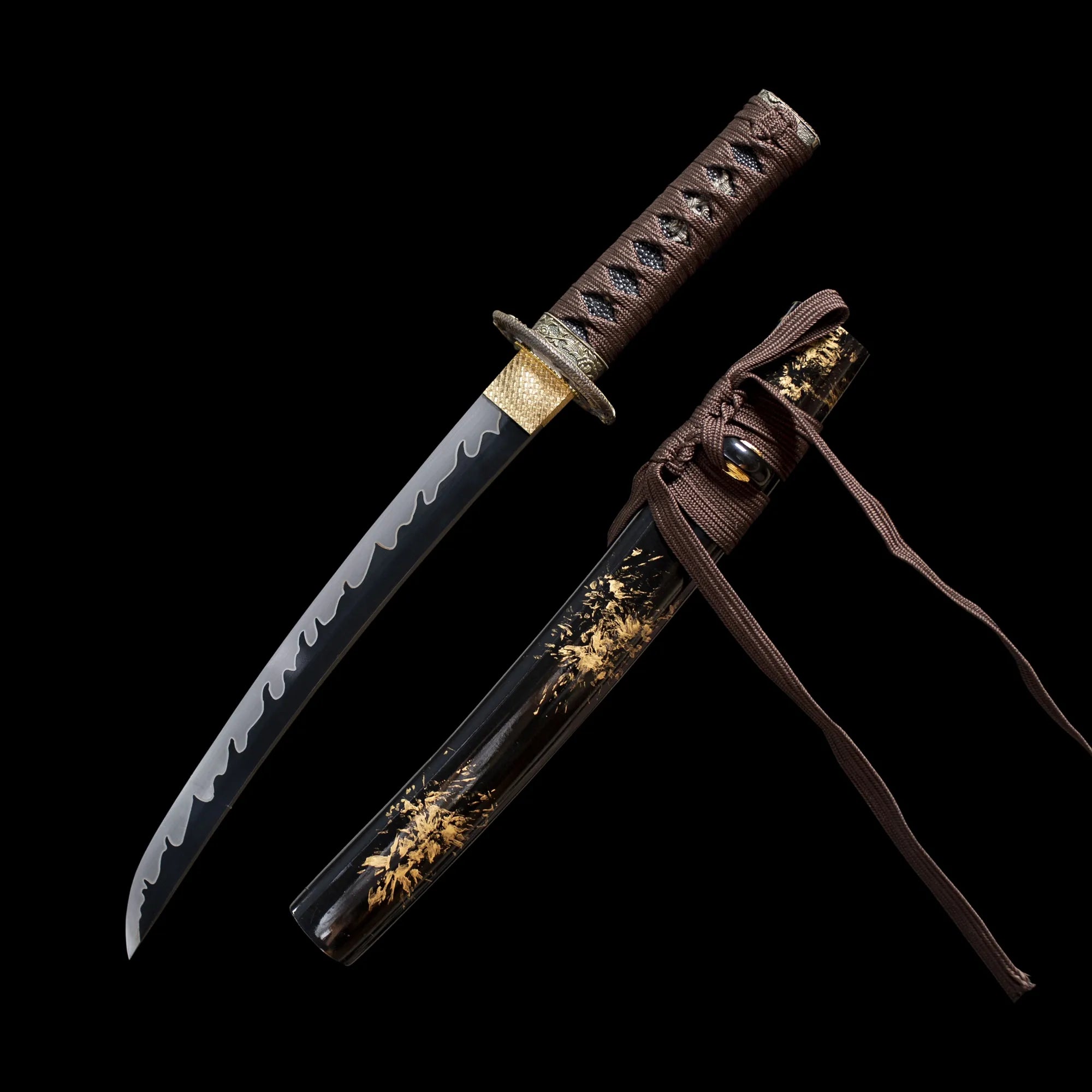 Black and gold wakizashi