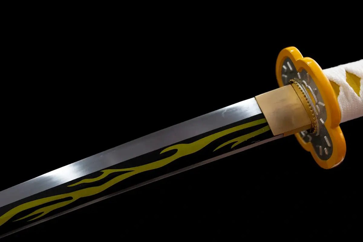 Agatsuma Zenitsu katana 01