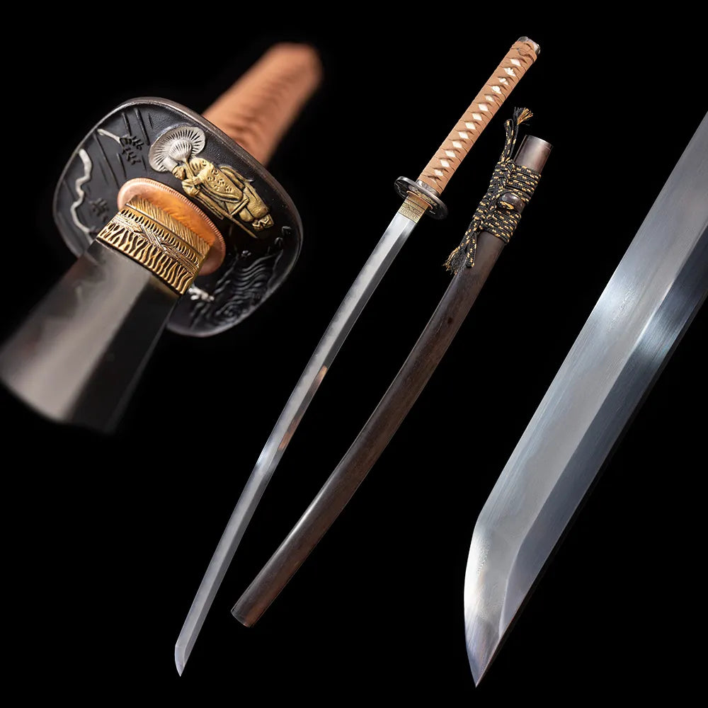 Dao‑Yin‑Katana dao‑yin hermit‑zen‑austere‑minimal‑motif samurai katana drawn kobuse damascus‑T10 gunome undulating‑wave hamon blade natural‑matte‑timber faint‑hidden‑vein saya full black‑background studio shot