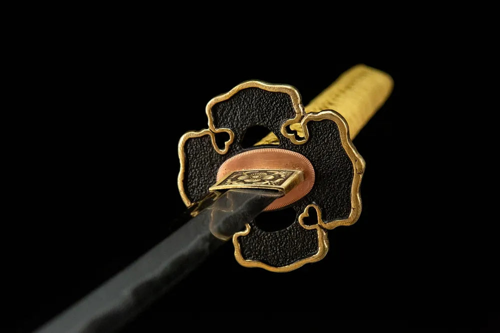 Unprecedented Katana copper gilding silver tsuba hand guard front view