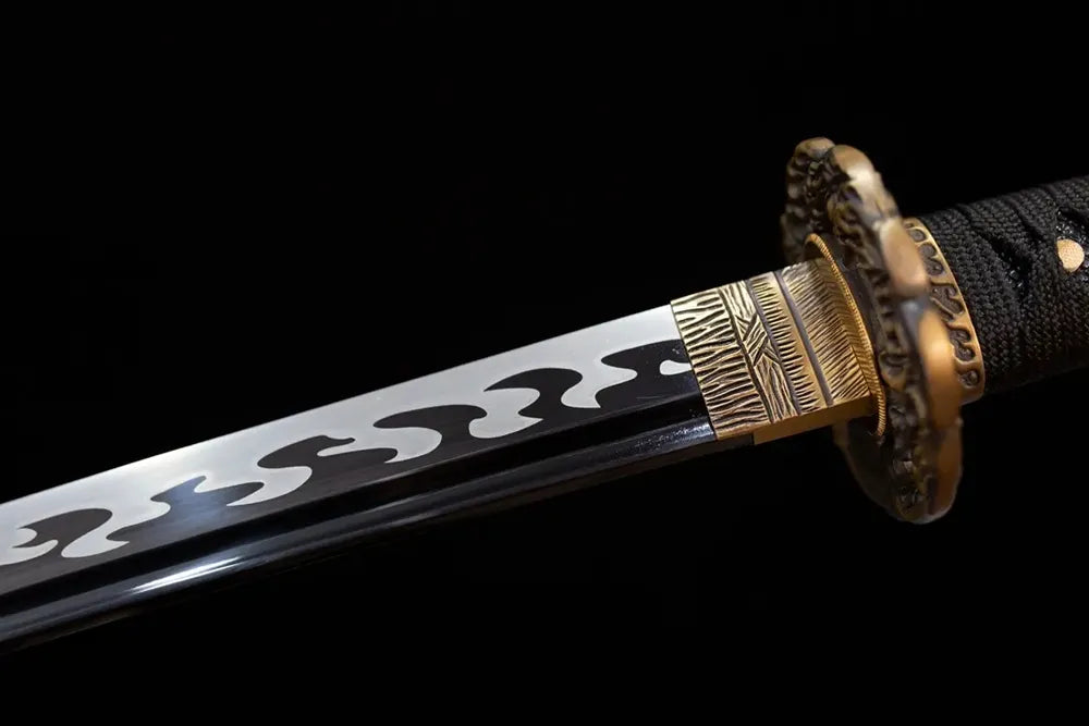 Upper 1060 oil‑quenched katana blade copper habaki taganeha baked‑black darkened blade surface macro close‑up