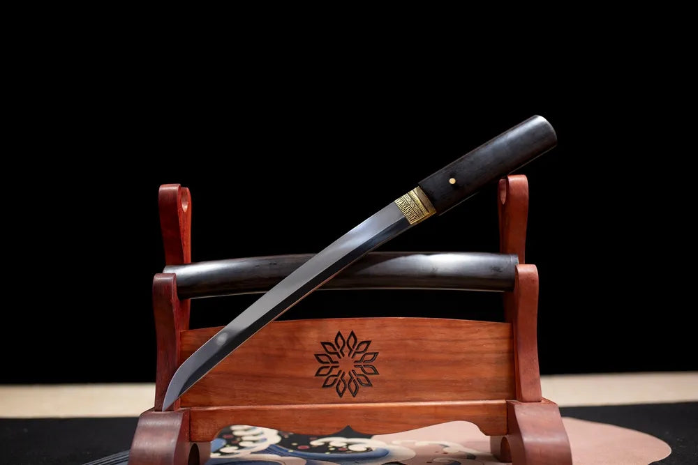 Wing‑Wakizashi – T10 Clay‑Tempered Avian‑Wing‑Motif Ethereal‑Art Wakizashi Sword