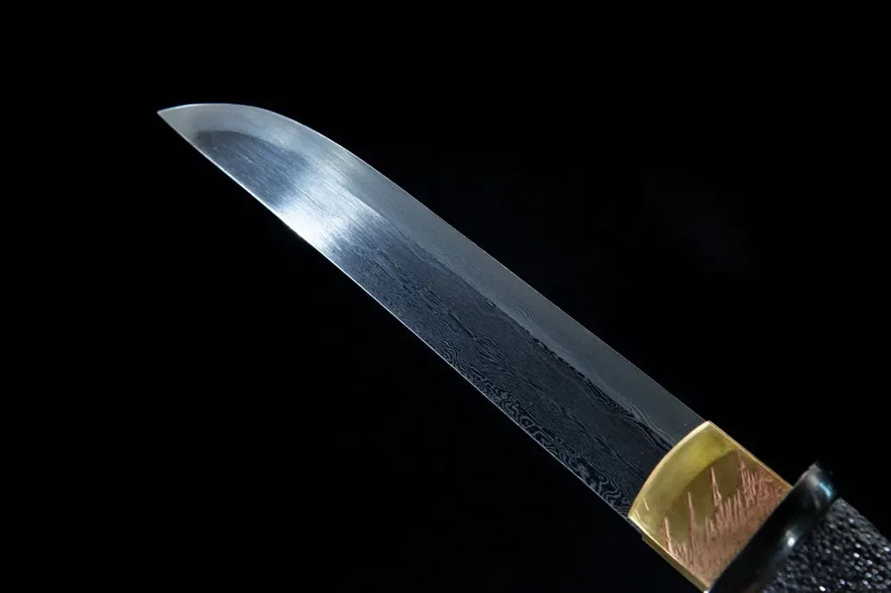 Front photo of damascus blade