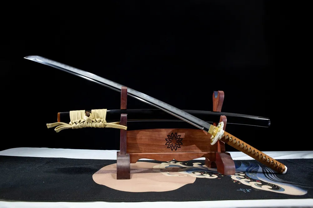 45 angle open full samurai blade view