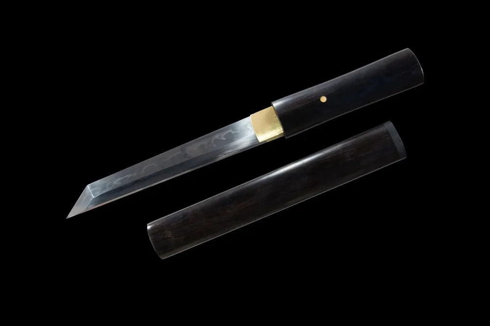 45 angle unsheathed short dagger full view