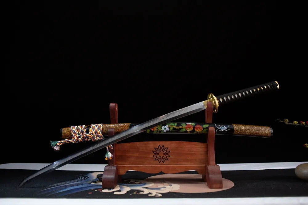 Berserk Katana – T10 Clay Temper Pomegranate Maki-e Gold Fittings Full Size Samurai Sword