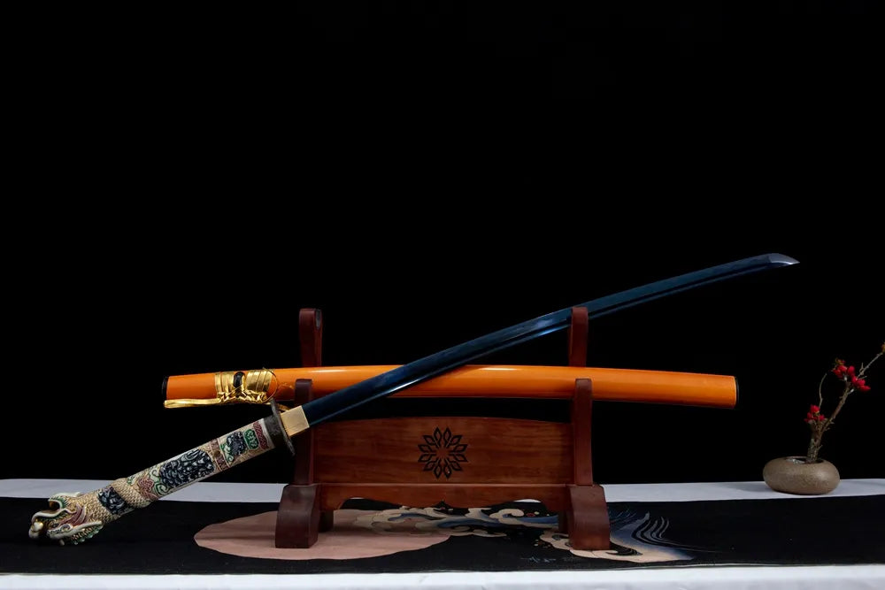 Unsheathed Highlander Dragon horizontal shot full mirror blue polished T10 plain blade