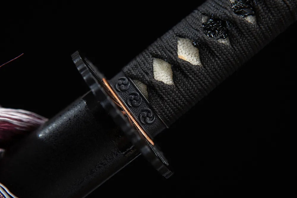 Matte black iron grip ring close view