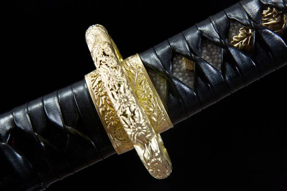 Fuchi collar closeup hollow flower carved gilded brass ring fitting