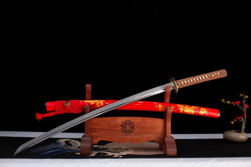 Slanted upright drawn Sunflower‑Katana sunflower‑bright‑floral‑art katana wooden shelf front perspective