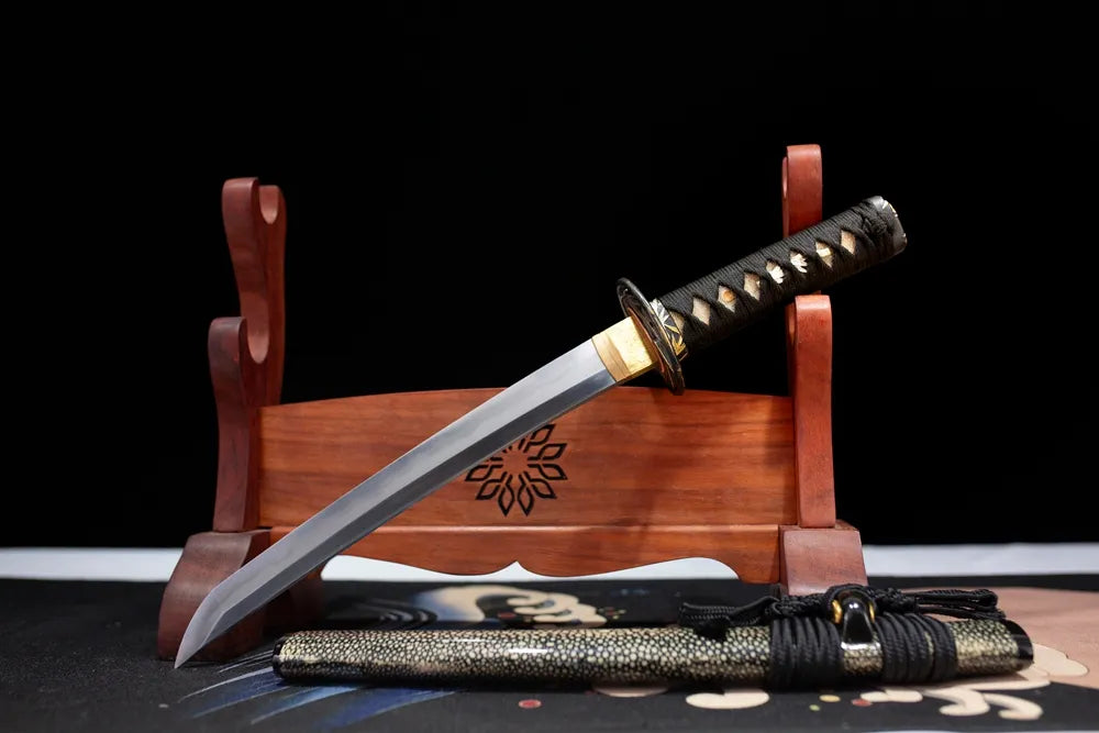 45‑angle open full‑size Silver‑Bamboo‑Wakizashi zen‑silver‑bamboo scholar‑style short samurai sword two‑layer wooden stand front view