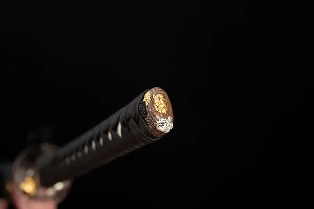 3D‑sculpted armored‑plate‑warrior copper‑gilt‑silver‑plated pommel‑cap detail shot