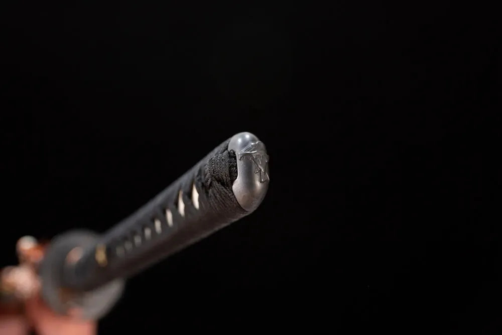 3D‑sculpted ink‑sketch‑art matte‑iron alloy pommel‑cap detail shot