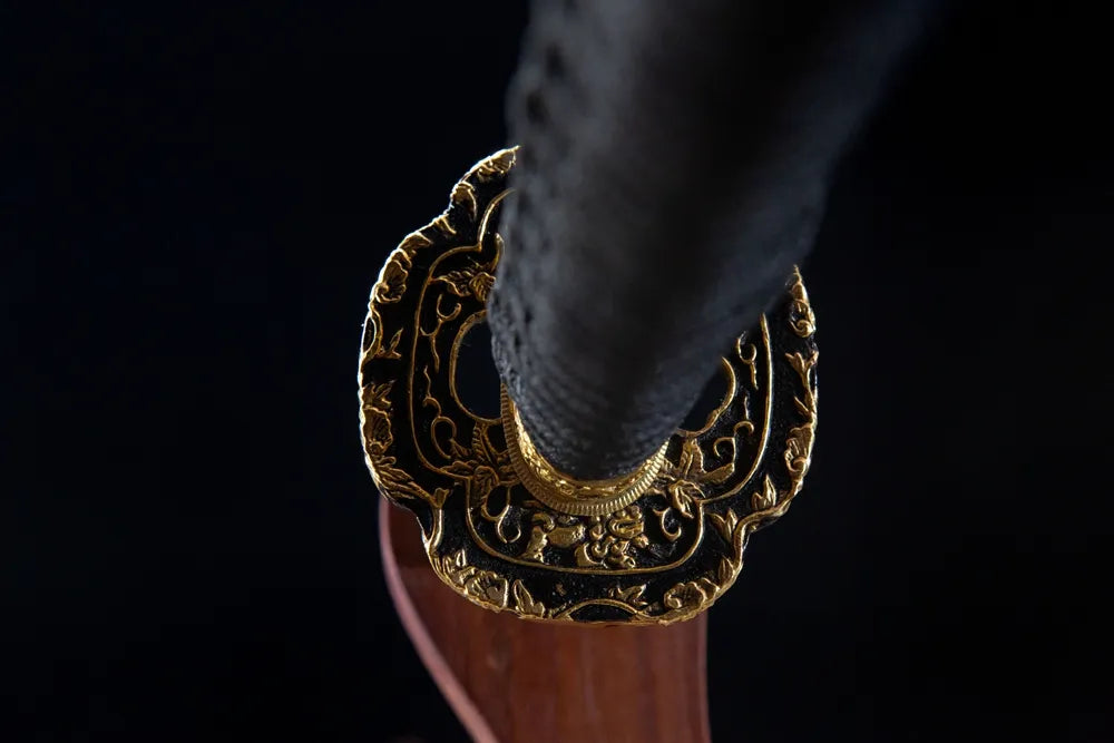 Reverse side thick anti-rust black base golden plating structure