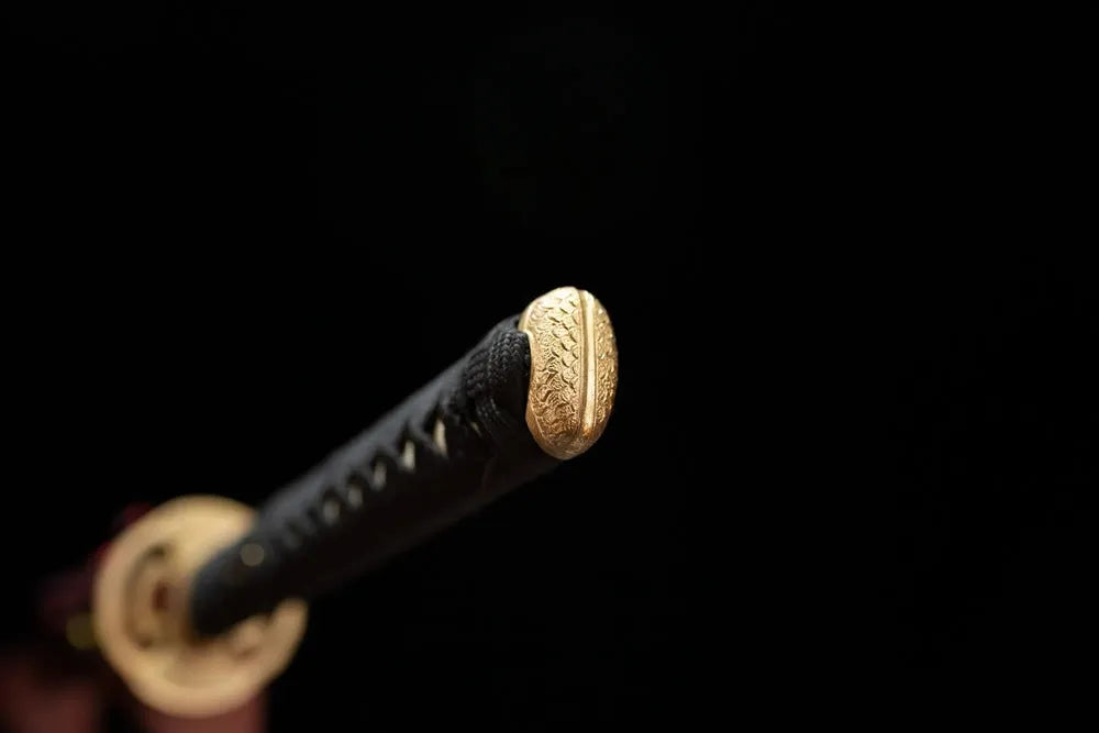 Half‑asymmetrical floral‑blend antiqued‑silver alloy pommel‑cap detail shot long katana