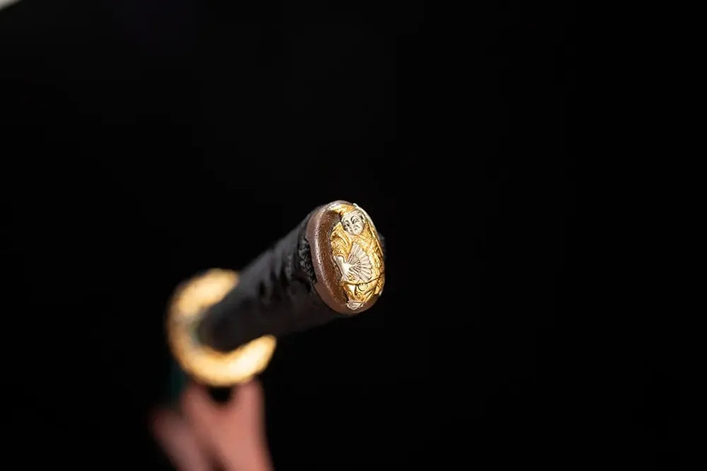 3D‑sculpted blue‑peafowl‑plume gold‑silver‑plated copper pommel‑cap detail shot
