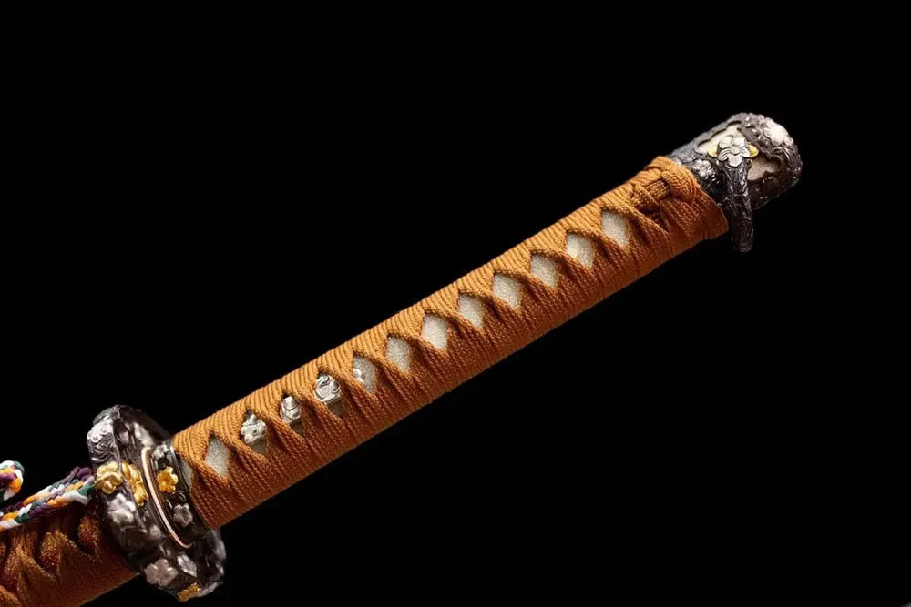Full orange‑brown moro‑hineri tsuka gold‑silver mixed copper fittings complete front shot
