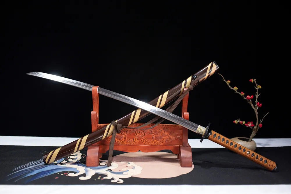45‑angle open full‑size Day‑Night‑Katana day‑night sun‑moon‑cycle‑yin‑yang‑duality‑motif samurai katana two‑layer wooden stand front view