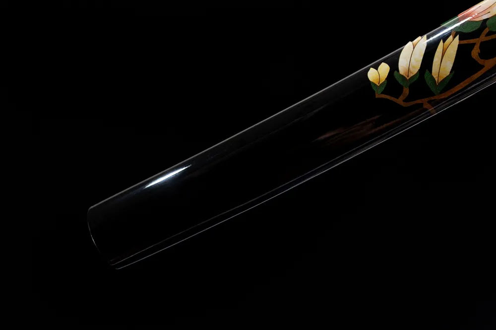 Bottom smooth black lacquer saya end cap with vine print edge
