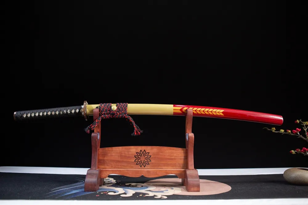 Horizontal display full sheathed tiger sword